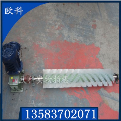 聚氨酯刮板毛刷辊刷子 旋转刷式清扫器