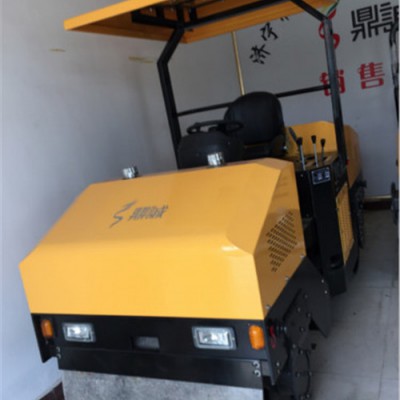 全液压3吨驾驶式沥青沙石回填压实机 进口液压泵振动压路机