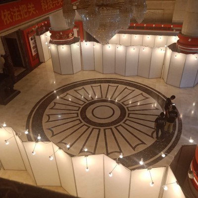 南宁展览公司搭建八棱柱展板厂家出租的价格多少