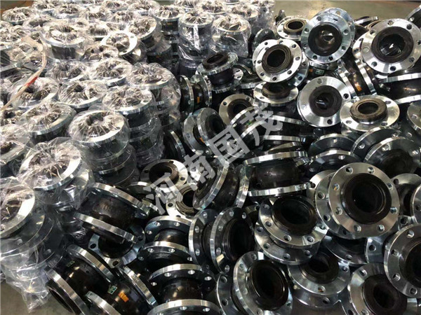 耐高温橡胶接头