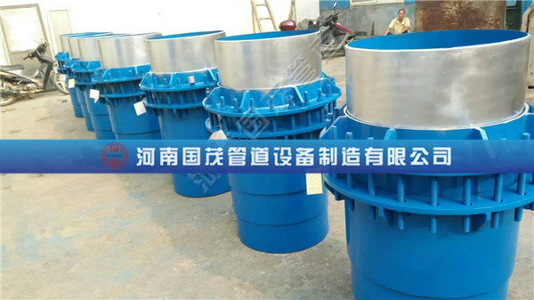 单向套筒补偿器