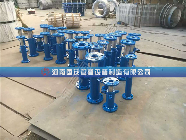 单向套筒补偿器