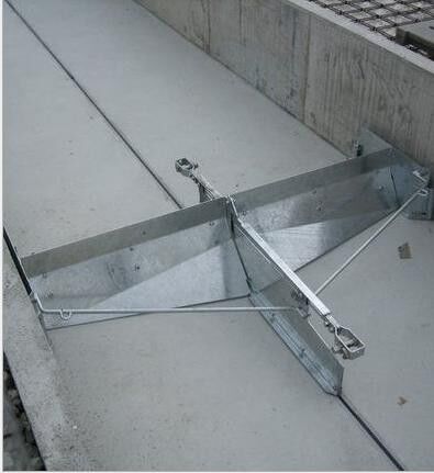 刮粪机的保养及使用(图2)