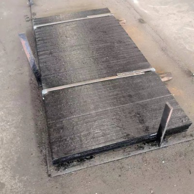 双金属复层耐磨钢板    向上金品牌耐磨衬板