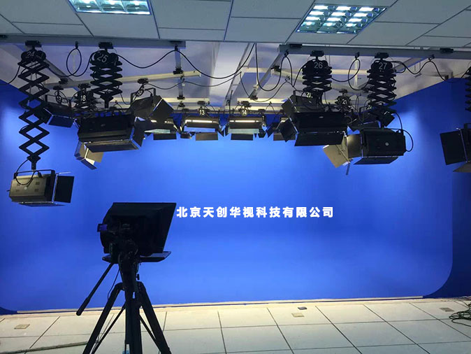演播室灯光系统设备融媒体演播室建设方案设备介绍