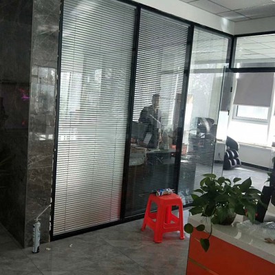 丰台区安装玻璃隔断安装断桥铝玻璃隔断