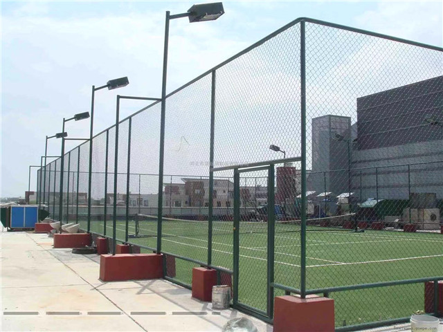 安徽体育围栏网 笼式足球围网 运动场围网厂家