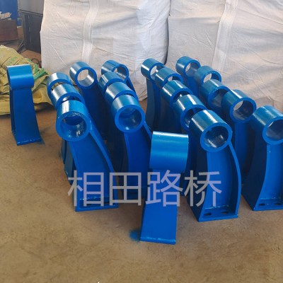 牛角焊接桥梁支架 公路栏杆扶手立柱 高架桥隔离扶手