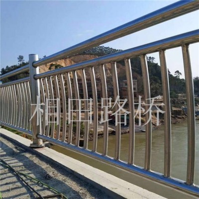 桥面防护栏 复合钢管防撞栏 静电喷涂不生锈