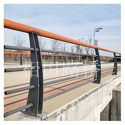 不锈钢扶手管栏杆 跨海大桥防护围栏 方管桥梁护栏