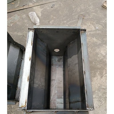 防撞墙塑料模板现浇防撞护栏滴水檐防撞墙模具