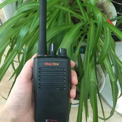 摩托罗拉VZ-D263 小区物业厂区安保数字便携式对讲机