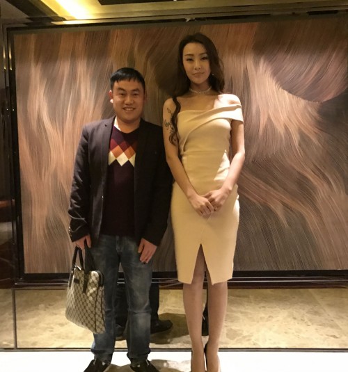 王皓​经纪人13144445077