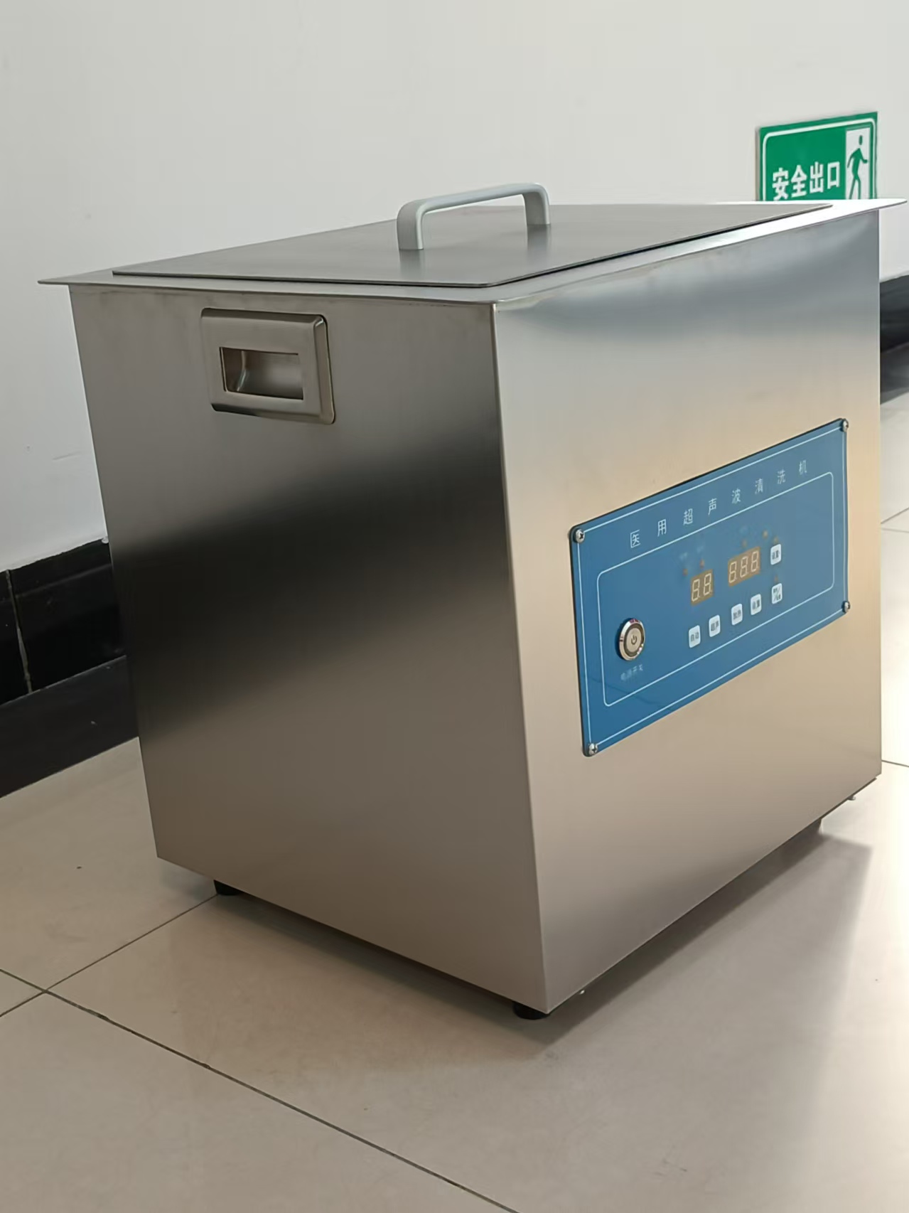 不锈钢超声波清洗设备小型桌面式