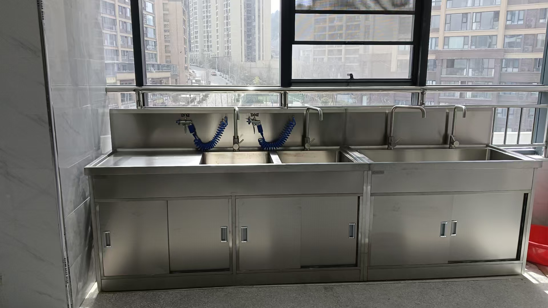 不锈钢简易清洗水槽可定制