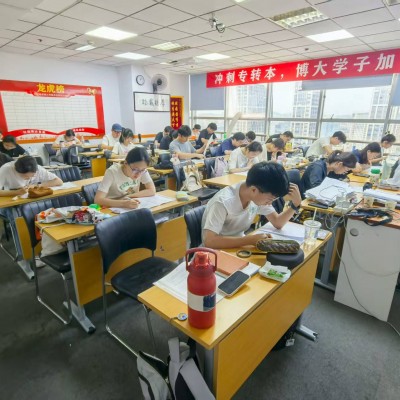 攻克五年制专转本英语词汇量难关，南京瀚宣博大为你助力