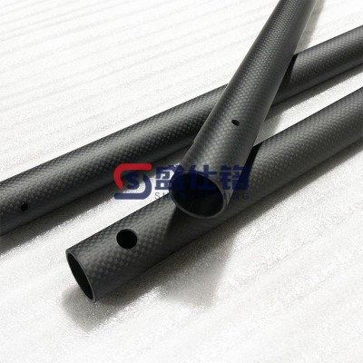 碳纤维圆管（带孔款）高强度  易安装 工业结构件减重优选