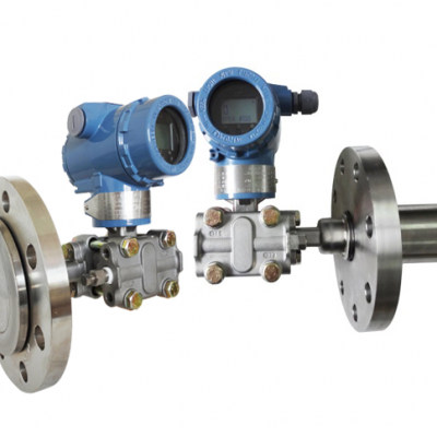 单法兰液位变送器