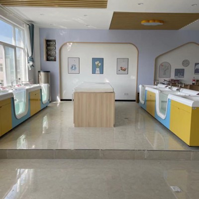 婴儿洗浴高分子材质宝宝游泳洗澡