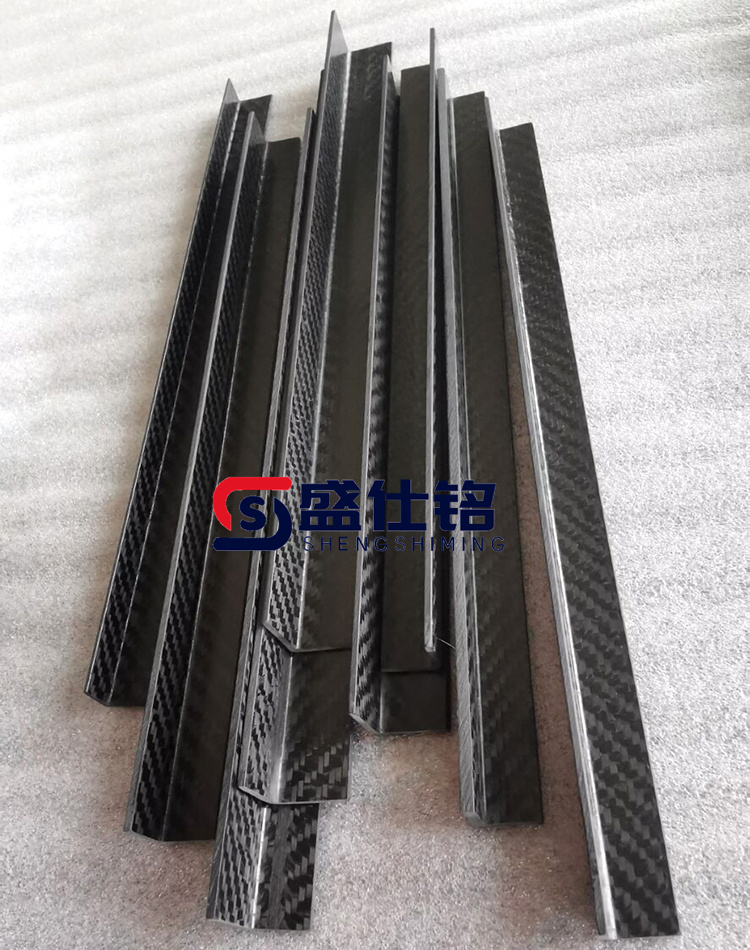 碳纤维异型材 碳纤维模压轻量化设备零配件厂家